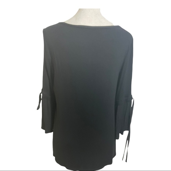 White House black market blouse with bell tie sleeves. Size medium. Rayon - Picture 6 of 9